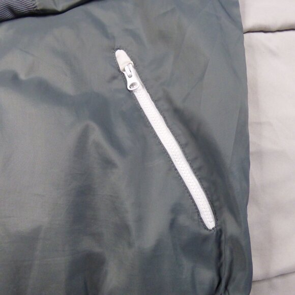 Nike Jacket Womens Small Gray White Full Zip Hooded Jacket Pockets running Runin - Picture 5 of 8
